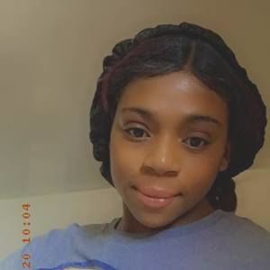 Meet your Posher, Angelique